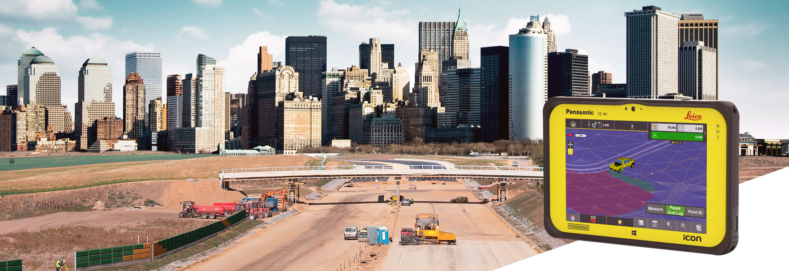  大都市に向かう建設中の広大な高速道路と、Leica  iCON siteソフトウェアの製品ショット（右下隅）。