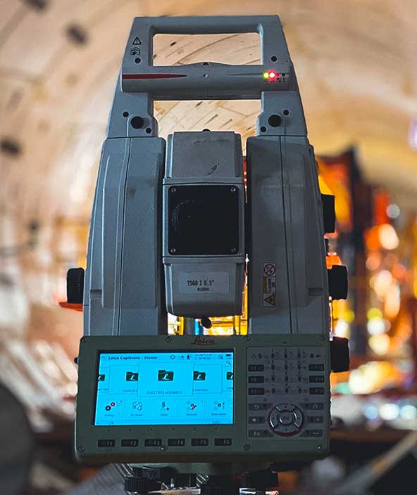 Leica ScanStation P40 laser scanner on Melbourne rail project