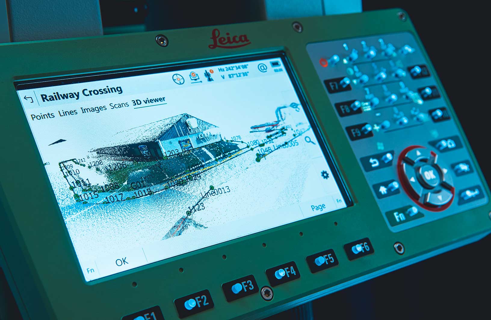 measurement data collected by a Total Station is displayed in 3D using onboard software 