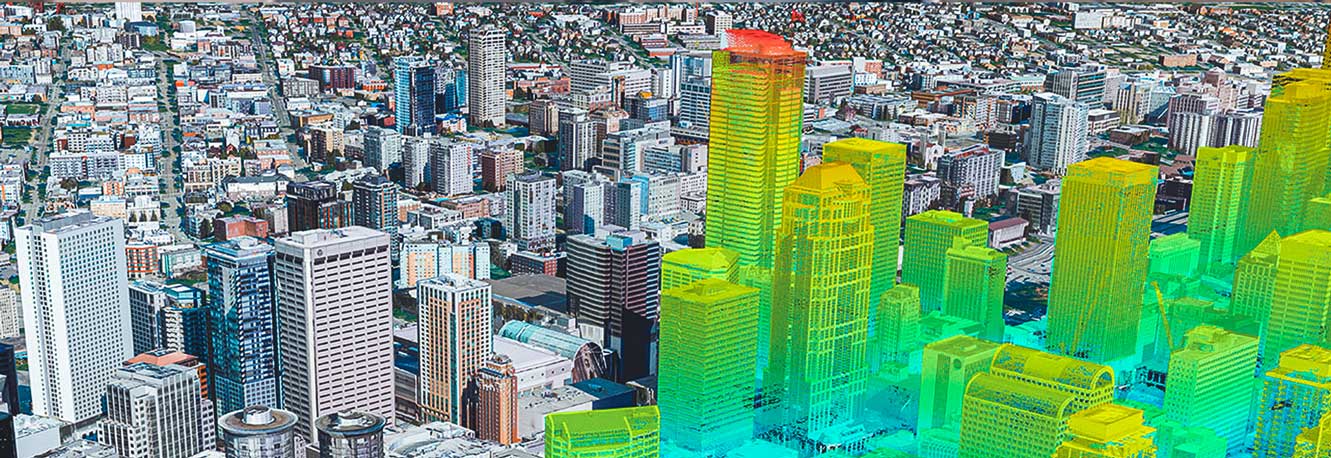 Leica RealCity est la solution 2D et 3D de capture aéroportée de la réalité qui permet aux professionnels des environnements de cartographie urbaine et de SmartCity, de générer les modèles de ville et produits dérivés les plus complets.