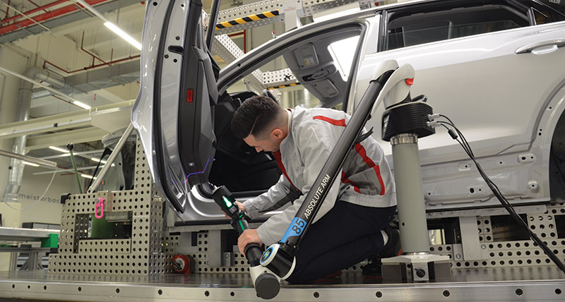 An Absolute Arm with laser scanner allows Audi Brussels to perform innenmeisterbock inspection more efficiently, reliably and quickly than ever