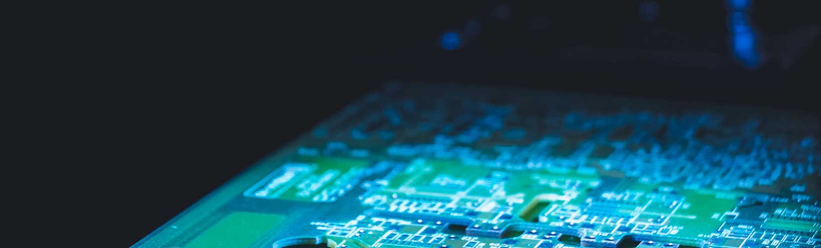 Inspection of an electronic printed circuit board (PCB) using Hexagon’s non-contact inspection solutions for electronics 