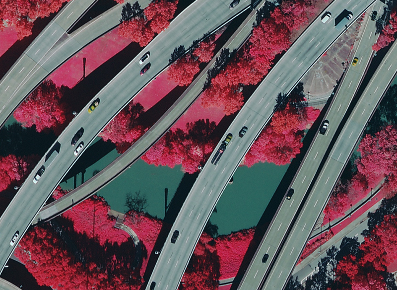 Datos aéreos de infrarrojos de autopistas a través de un flujo del programa de contenidos HxGN