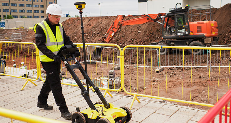 Map and detect utilities with the Leica DSX