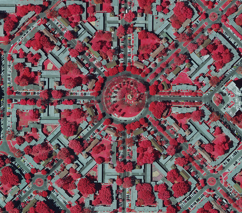 HxGN Content Program Farb-Infrarot-Luftbilddaten von Wohnungen in Kalifornien