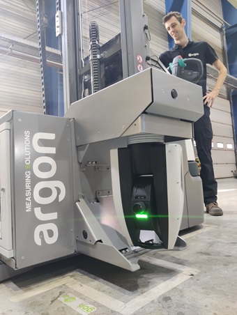 Figure 6. When mounted upside down, the ATS600 can also detect low spots on the boom.