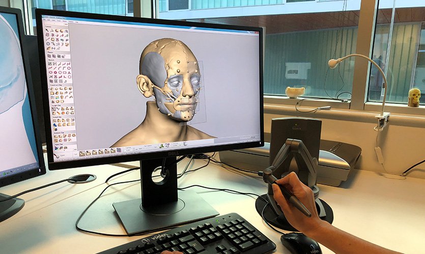 Geomagic Freeform on a monitor in Face Lab