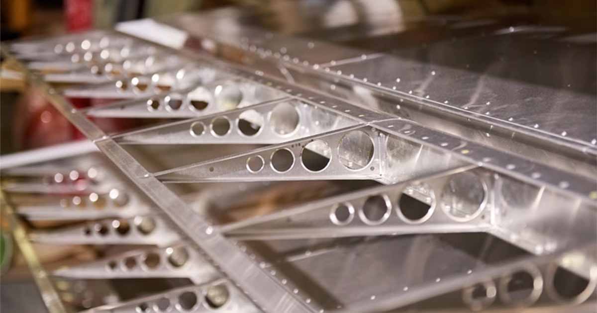 Machine tool probing for aero-structure rib | Hexagon