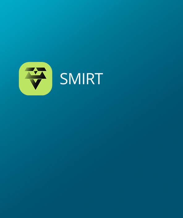 SMIRT Symbol in Schwarz und Grün in der oberen linken Ecke einer Karte mit blauem Farbverlauf