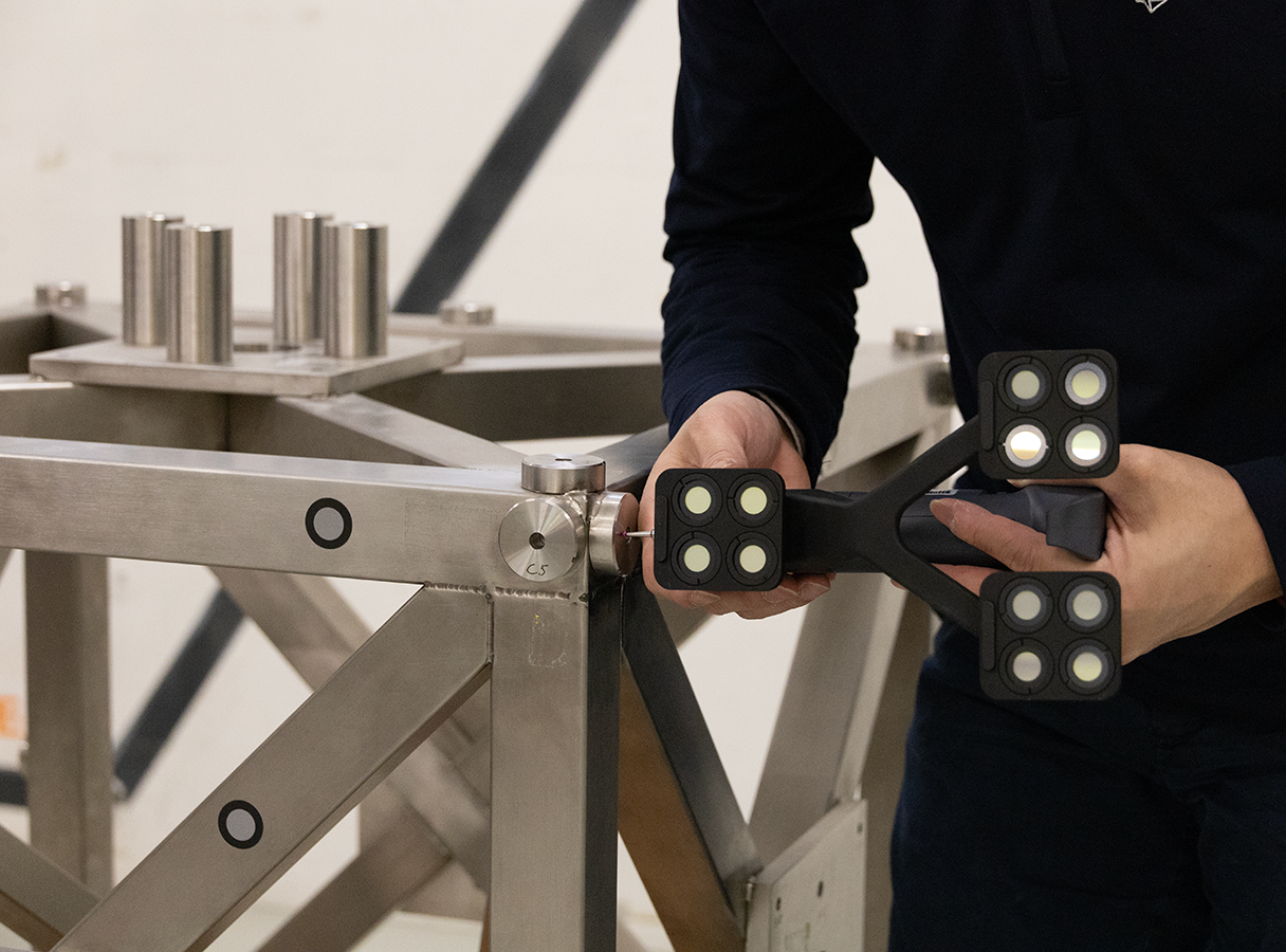 HYPERPROBE: Optional contact probing for extended inspection capabilities.