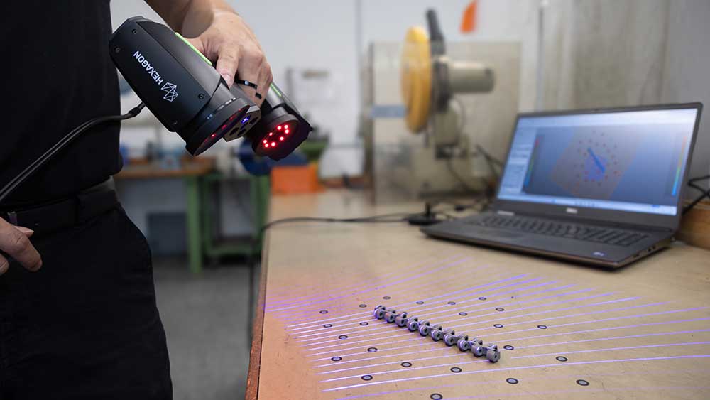 ATLASCAN Pro boosts productivity with versatile multi-mode scanning that adapts to the task at hand.