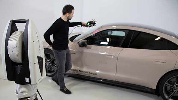 A complete range of products and accessories for laser tracker systems.