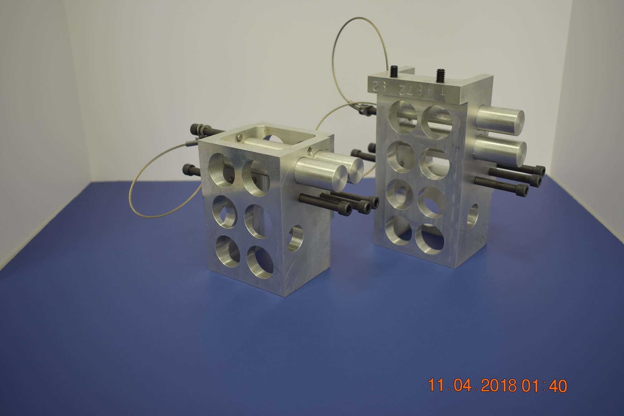 Ray Bar Science RayBar Machine Company | Hexagon