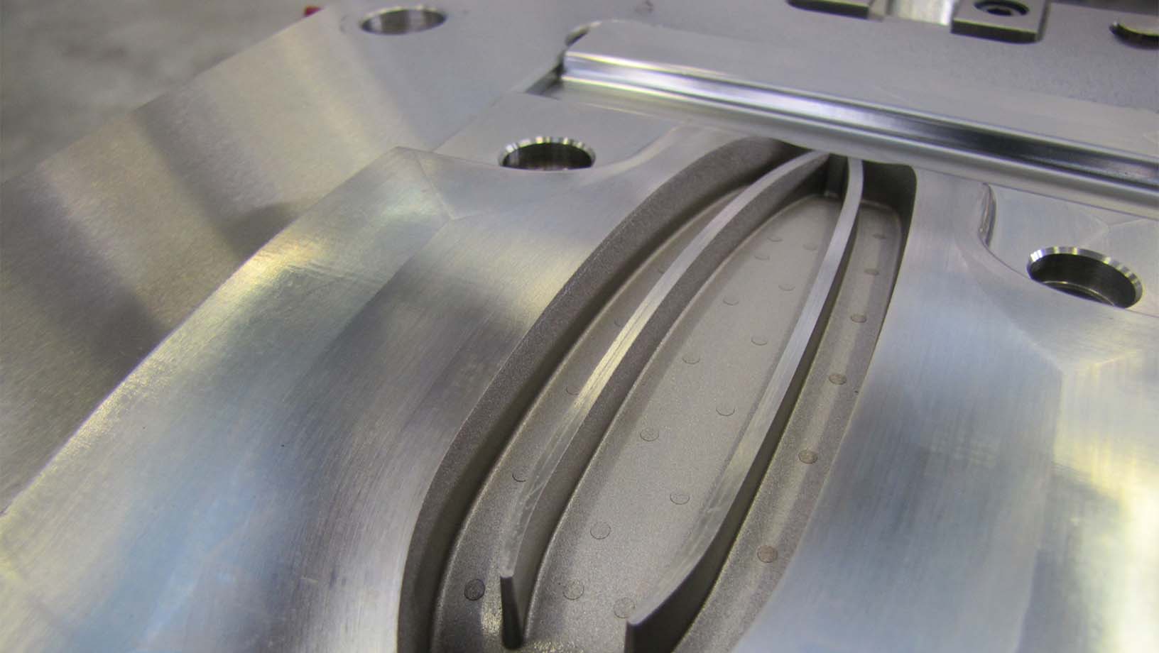 Small Complex Components Small, complex medical parts get the VISI treatment | Hexagon