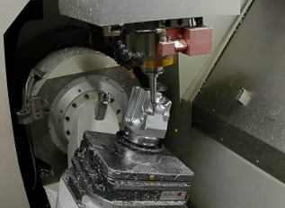 Image showcasing the operation of the 3 to 5 Axis Auto Tilting feature